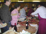 buffet3.jpg (91955 bytes)