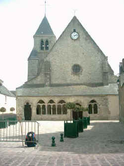 kerktoury.jpg (31773 bytes)